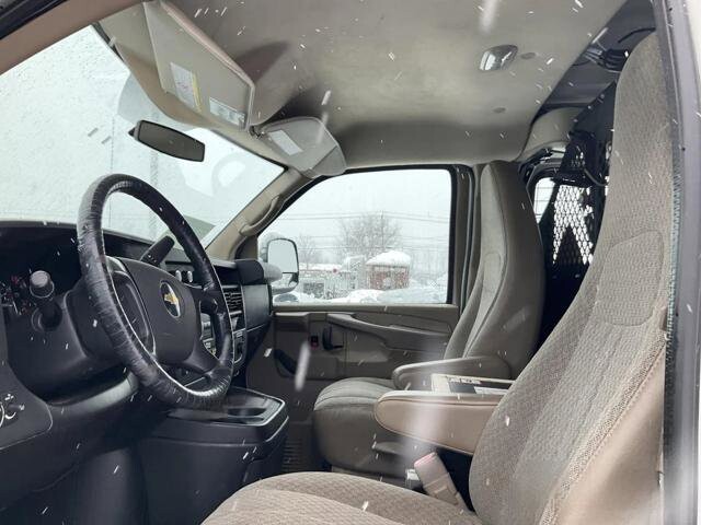 2011 Chevrolet Express 2500 in Blauvelt, NY 10913 - 18097084 8