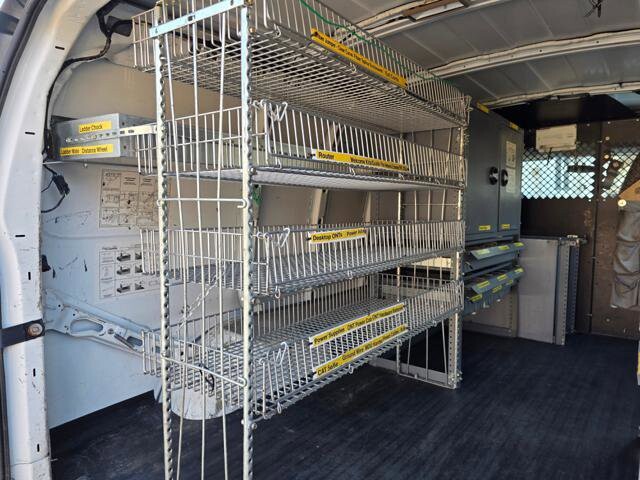 2011 Chevrolet Express 2500 in Blauvelt, NY 10913 - 18097084 34