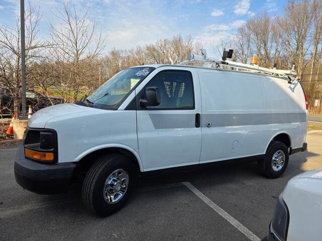 2011 Chevrolet Express 2500 in Blauvelt, NY 10913 - 18097084 4