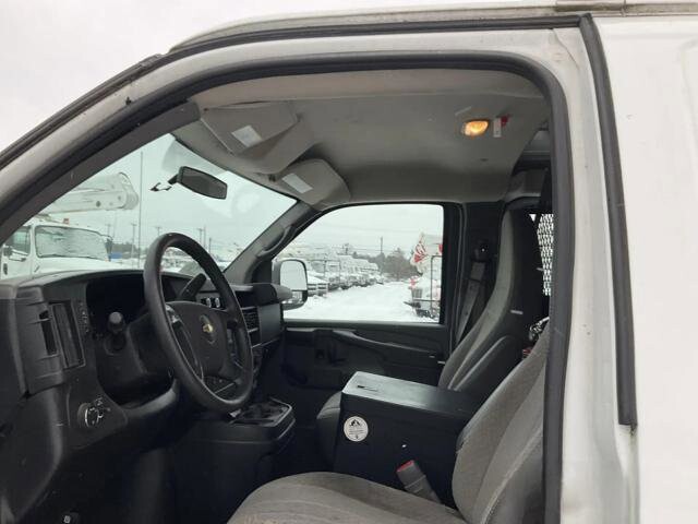 2012 Chevrolet Express 2500 in Blauvelt, NY 10913 - 18097085 4