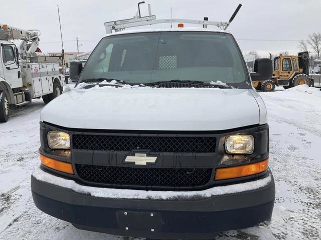 2012 Chevrolet Express 2500 in Blauvelt, NY 10913 - 18097085 3