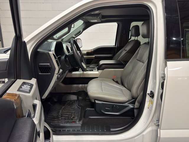 2019 Ford F150 in Burlington, WI 53105 - 18097088 16