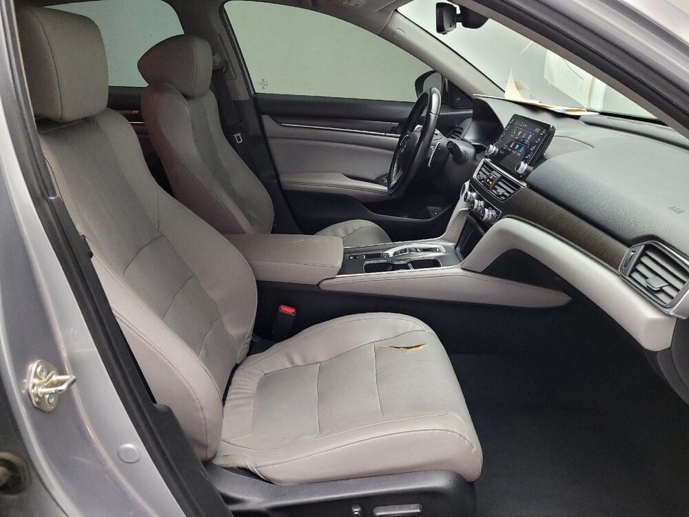 2018 Honda Accord in Montclair, CA 91763 - 18097091 21