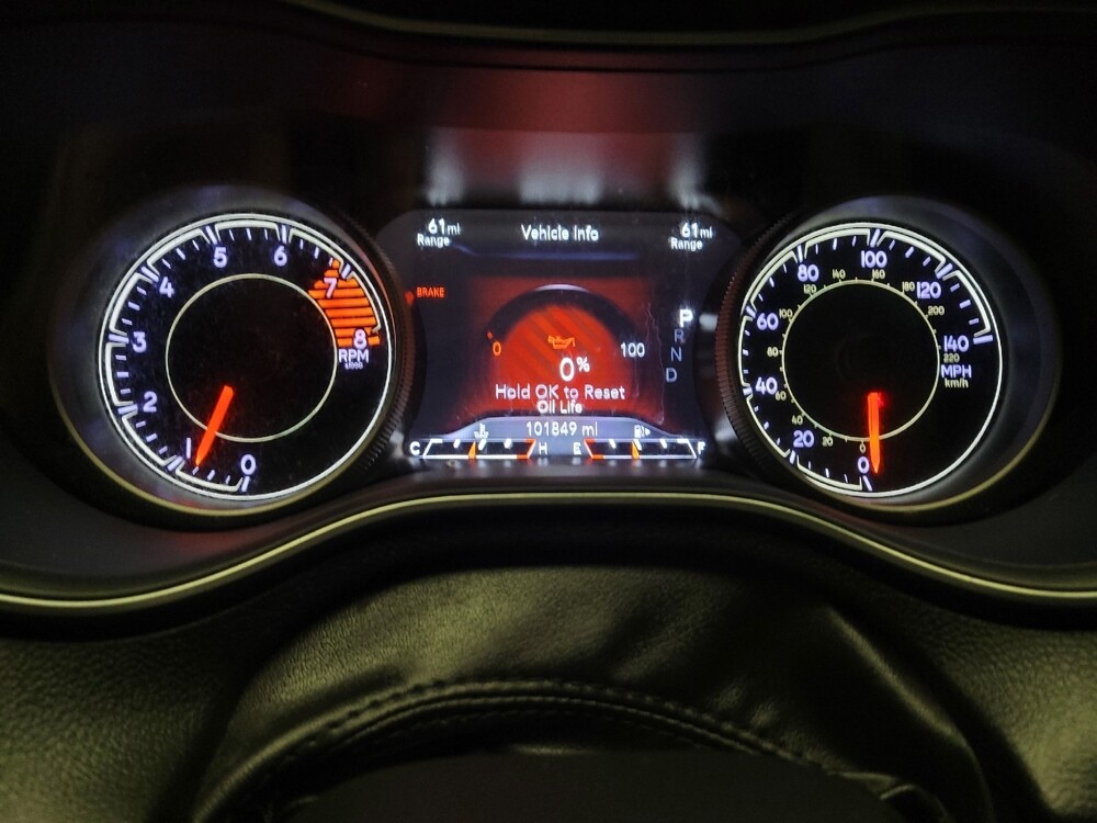 2019 Jeep Cherokee in Sacramento, CA 95821 - 18097093 23