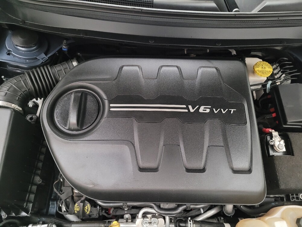 2019 Jeep Cherokee in Sacramento, CA 95821 - 18097093 30