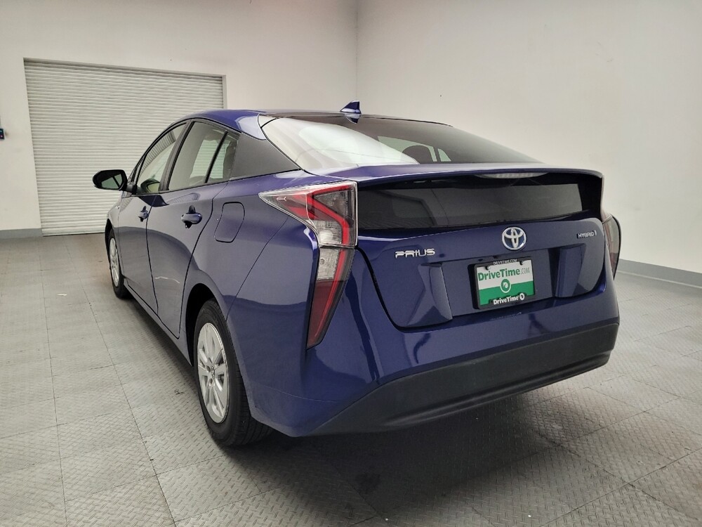 2018 Toyota Prius in Downey, CA 90241 - 18097096 6