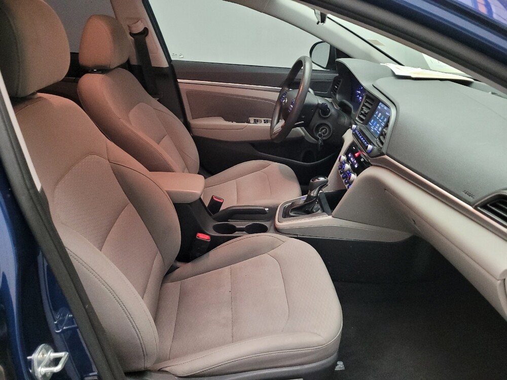 2020 Hyundai Elantra in Bakersfield, CA 93309 - 18097102 21