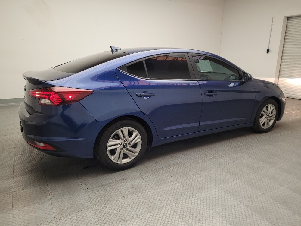 2020 Hyundai Elantra in Bakersfield, CA 93309 - 18097102 10