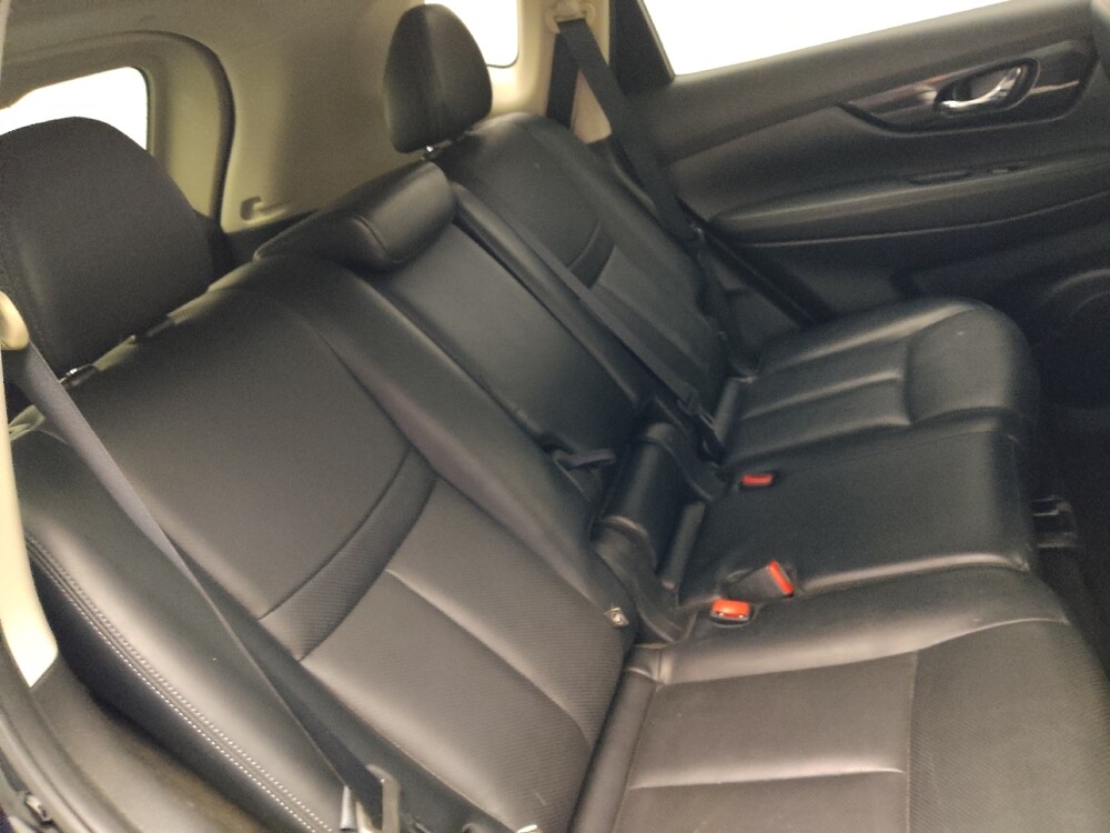 2018 Nissan Rogue in Albany, GA 31705 - 18097107 19