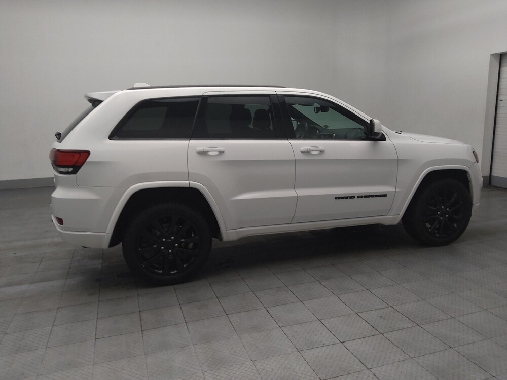 2017 Jeep Grand Cherokee in Morrow, GA 30260 - 18097108 10