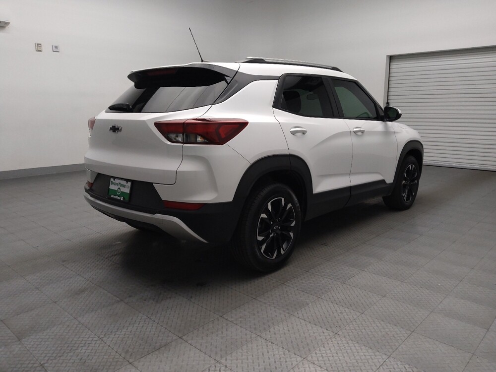 2022 Chevrolet TrailBlazer in Oklahoma City, OK 73139 - 18097111 9