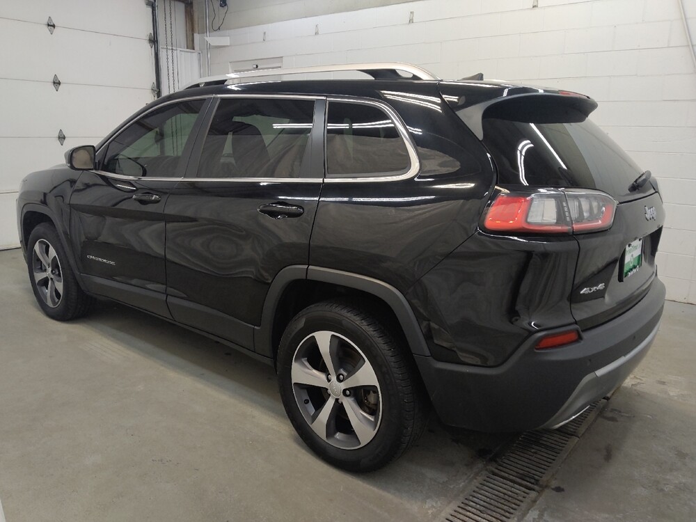 2019 Jeep Cherokee in Fairfield, OH 45014 - 18097112 3