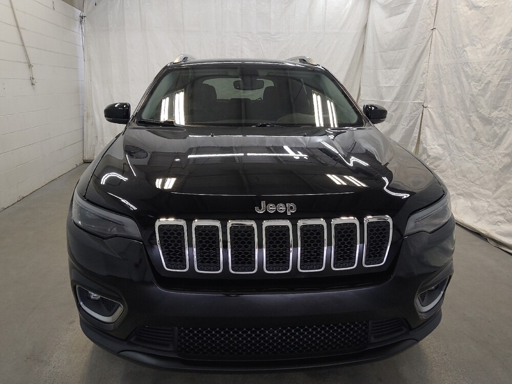 2019 Jeep Cherokee in Fairfield, OH 45014 - 18097112 14