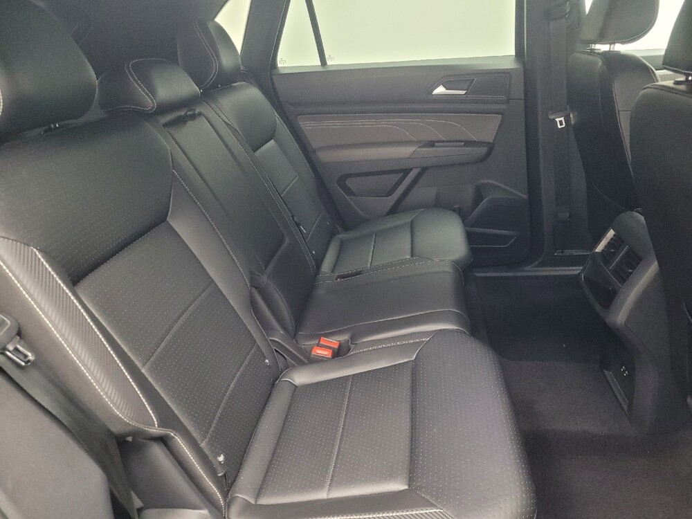 2022 Volkswagen Atlas in Highland, IN 46322 - 18097118 19