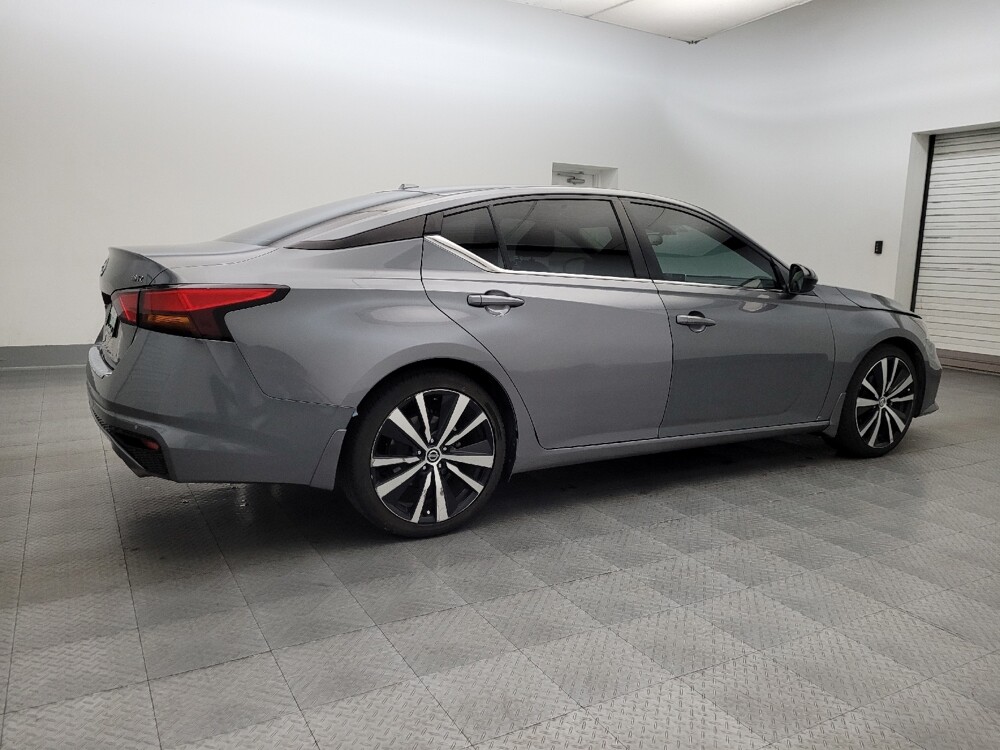 2022 Nissan Altima in Glendale, AZ 85301 - 18097119 10