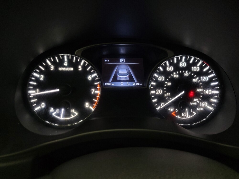 2019 Nissan Pathfinder in Phoenix, AZ 85022 - 18097120 23