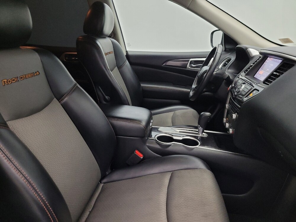 2019 Nissan Pathfinder in Phoenix, AZ 85022 - 18097120 21