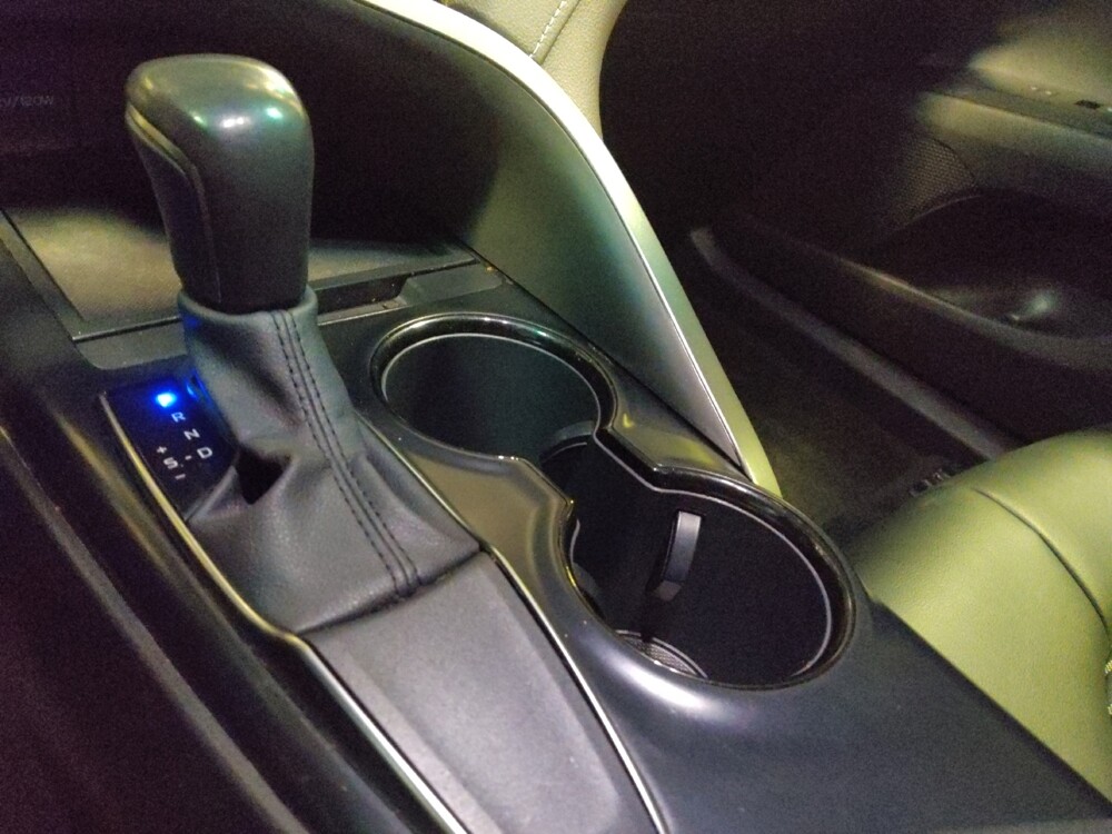 2020 Toyota Camry in Mesa, AZ 85210 - 18097121 26