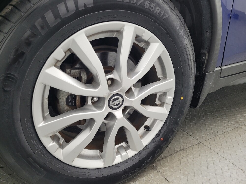 2017 Nissan Rogue in Fayetteville, NC 28304 - 18097127 31