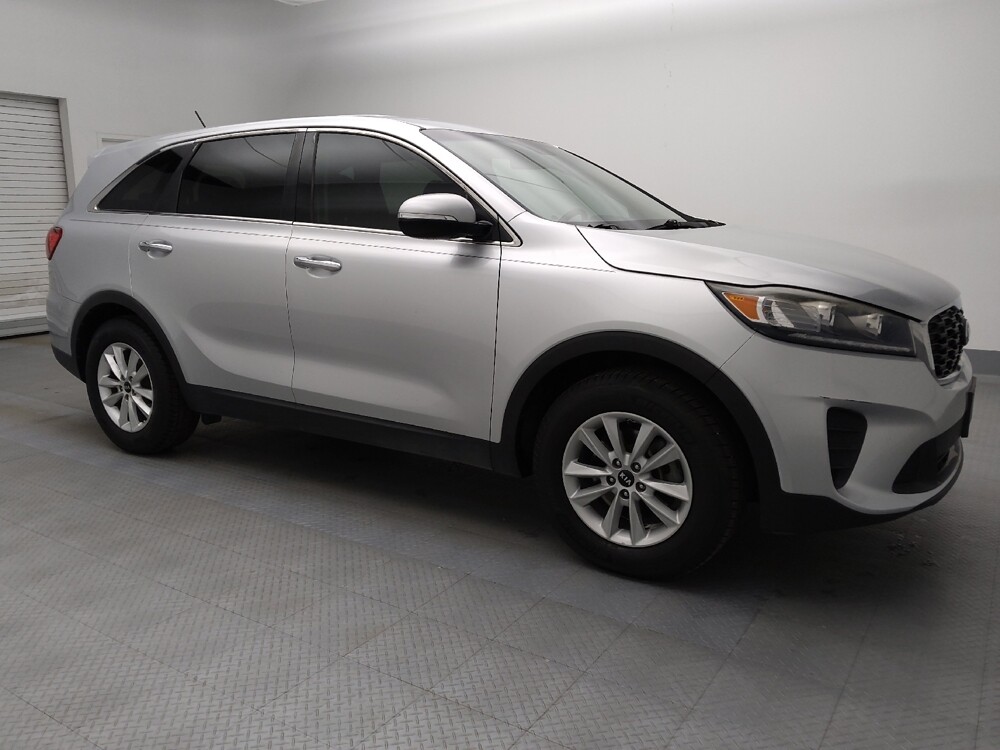 2019 Kia Sorento in Lakewood, CO 80215 - 18097132 11
