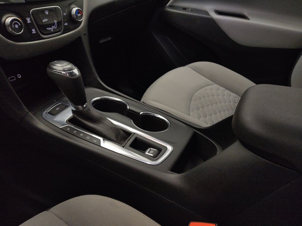 2019 Chevrolet Equinox in Lakewood, CO 80215 - 18097133 26