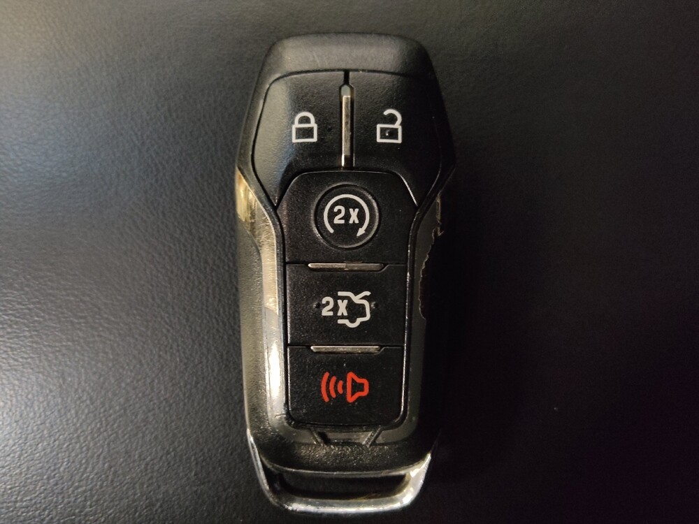 2016 Lincoln MKX in Baton Rouge, LA 70816 - 18097139 32