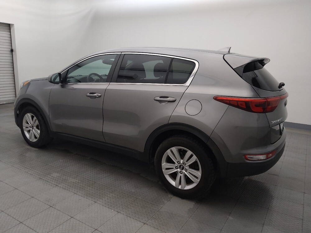 2017 Kia Sportage in Houston, TX 77034 - 18097141 3