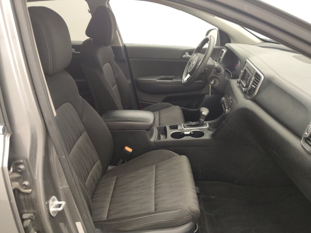 2017 Kia Sportage in Houston, TX 77034 - 18097141 21