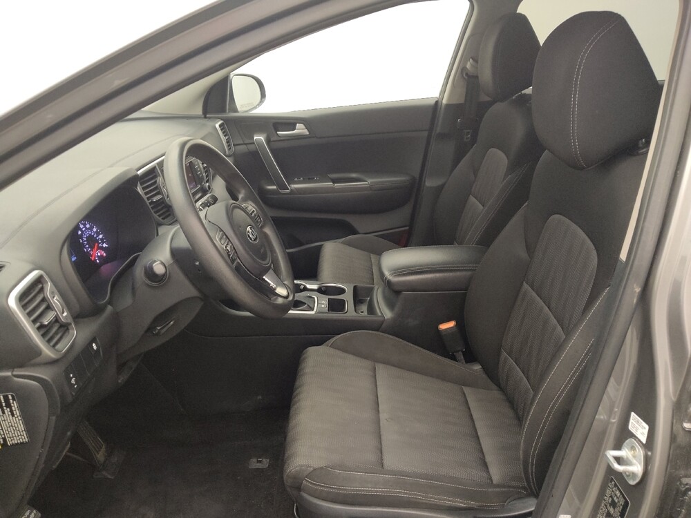 2017 Kia Sportage in Houston, TX 77034 - 18097141 17