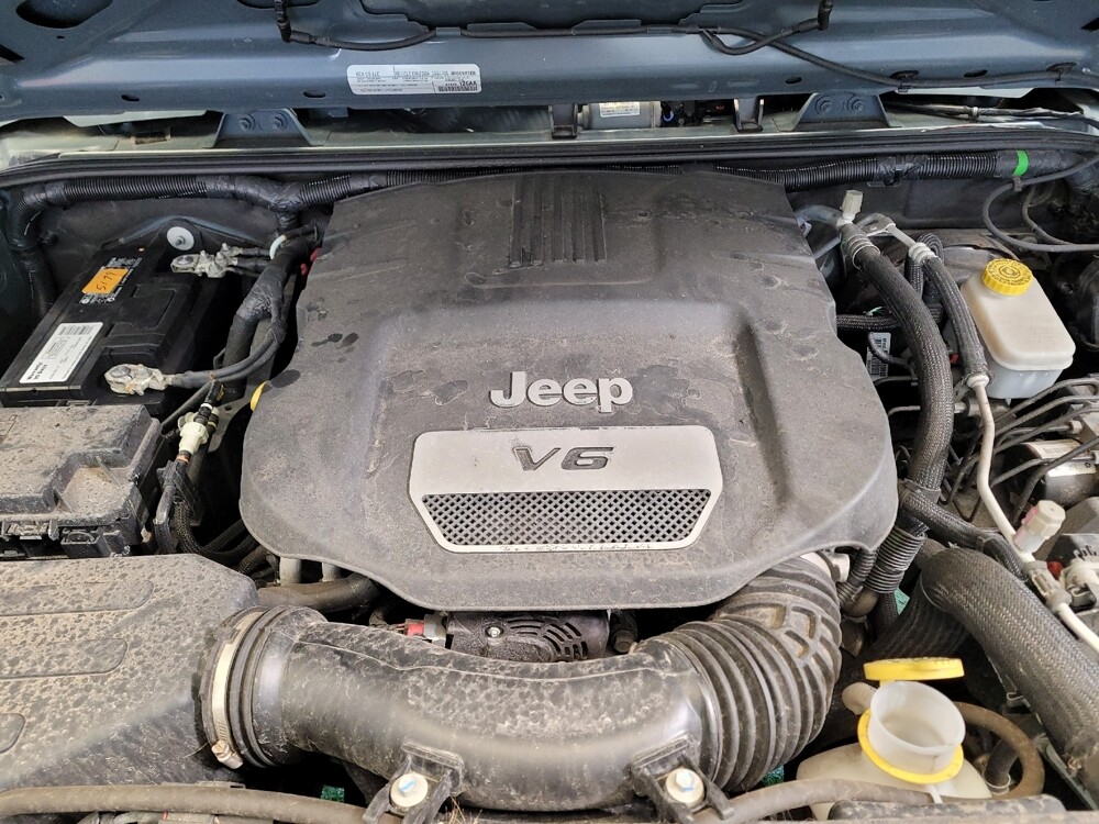 2015 Jeep Wrangler in Fairfield, OH 45014 - 18097144 30