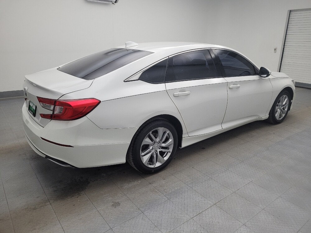 2018 Honda Accord in Fairfield, OH 45014 - 18097145 10