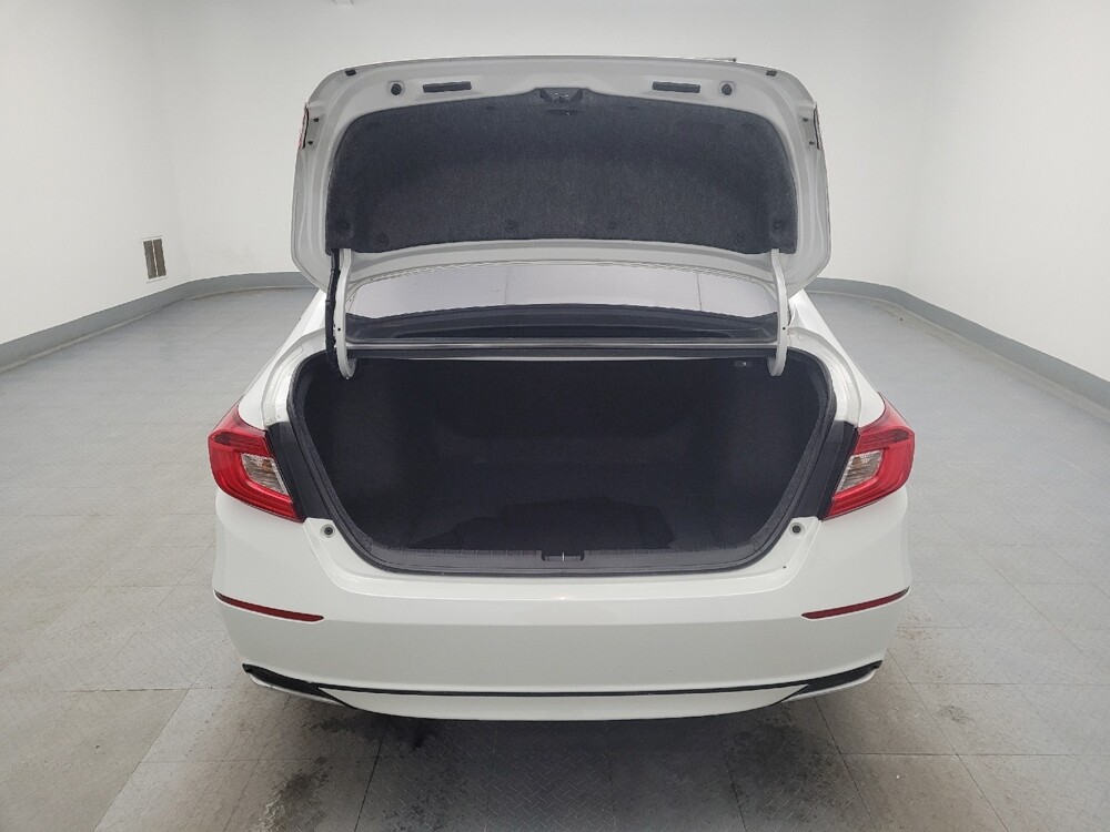 2018 Honda Accord in Fairfield, OH 45014 - 18097145 29