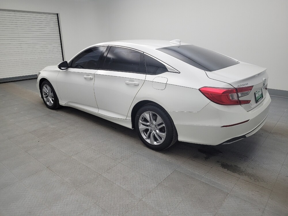 2018 Honda Accord in Fairfield, OH 45014 - 18097145 3