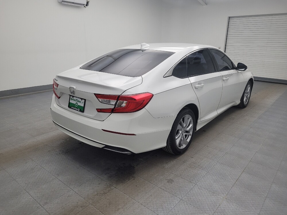 2018 Honda Accord in Fairfield, OH 45014 - 18097145 9