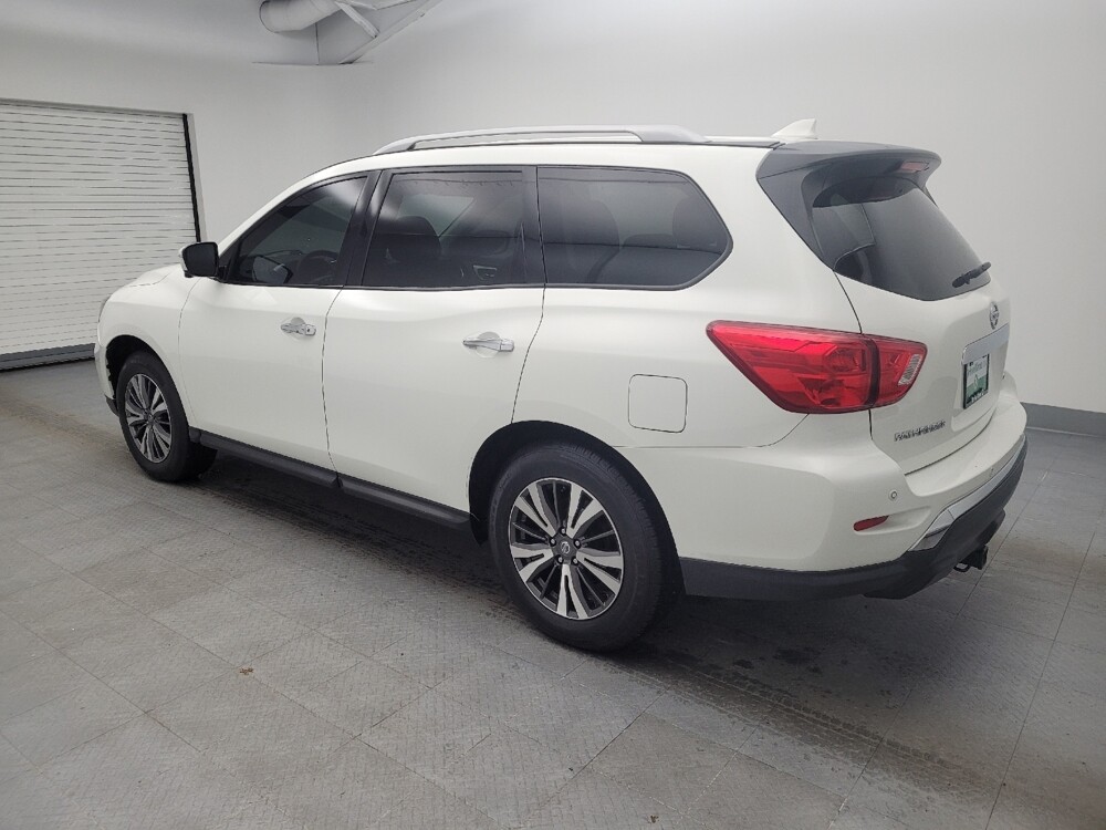 2020 Nissan Pathfinder in Fairfield, OH 45014 - 18097146 3