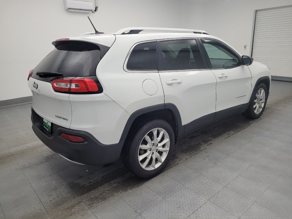 2015 Jeep Cherokee in Fairfield, OH 45014 - 18097147 10