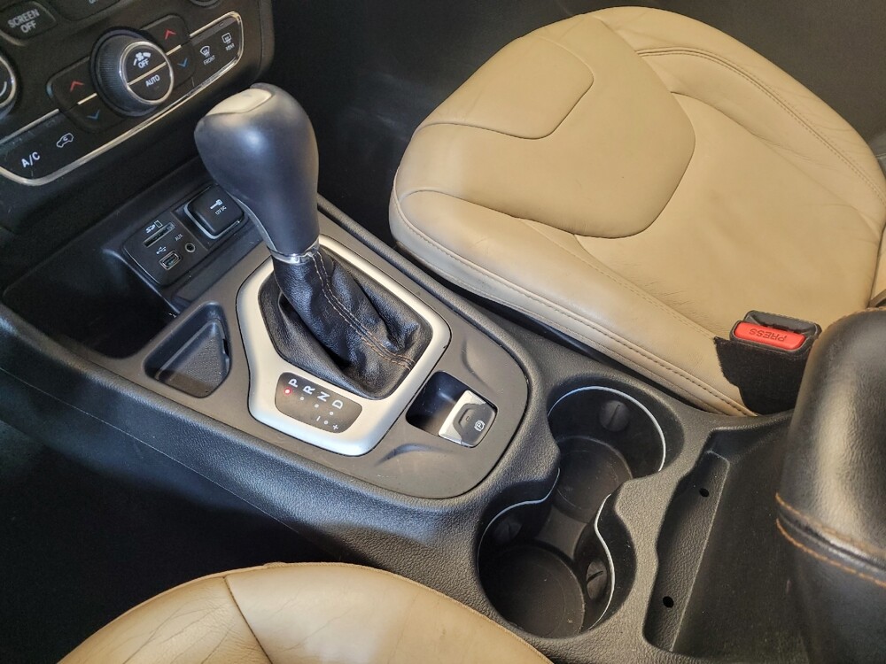 2015 Jeep Cherokee in Fairfield, OH 45014 - 18097147 26