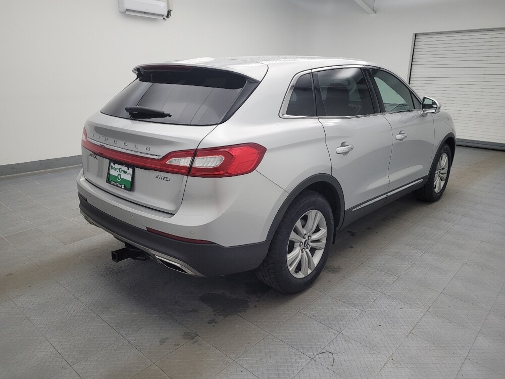 2016 Lincoln MKX in Fairfield, OH 45014 - 18097148 9