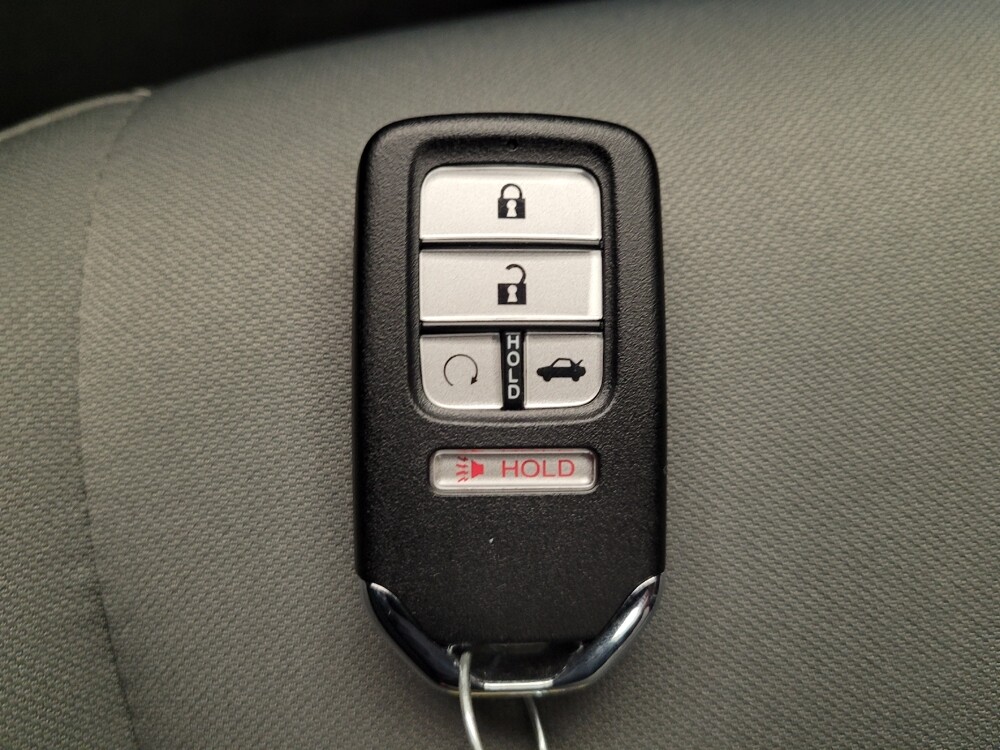 2019 Honda Civic in Fairfield, OH 45014 - 18097149 32