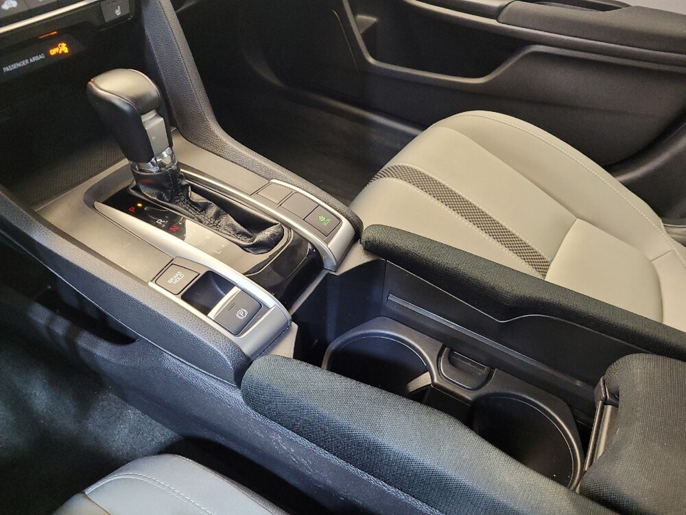 2019 Honda Civic in Fairfield, OH 45014 - 18097149 26