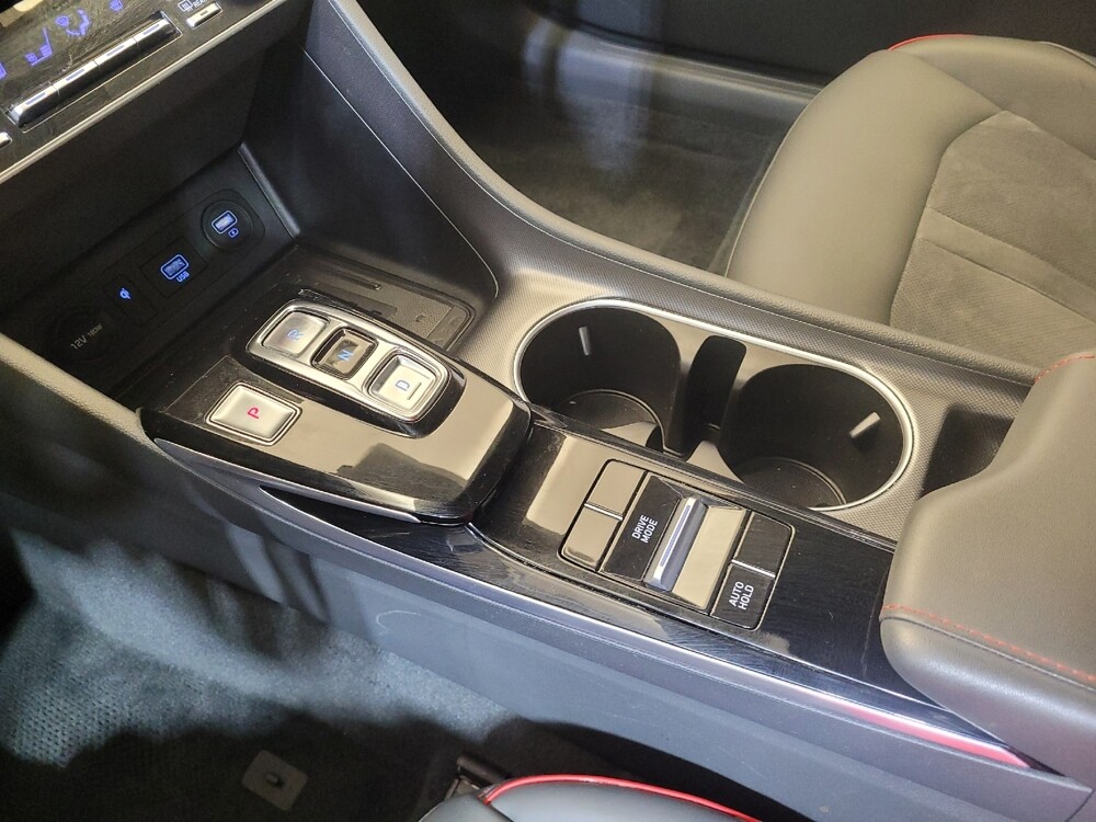 2020 Hyundai Sonata in Fairfield, OH 45014 - 18097150 26