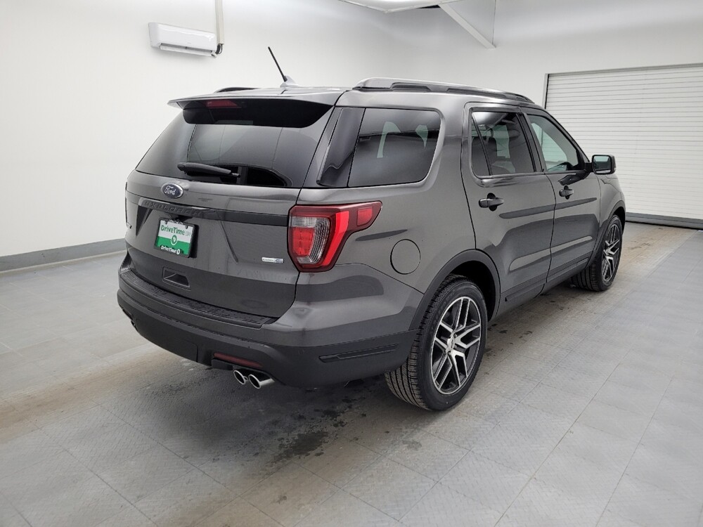 2019 Ford Explorer in Fairfield, OH 45014 - 18097151 9