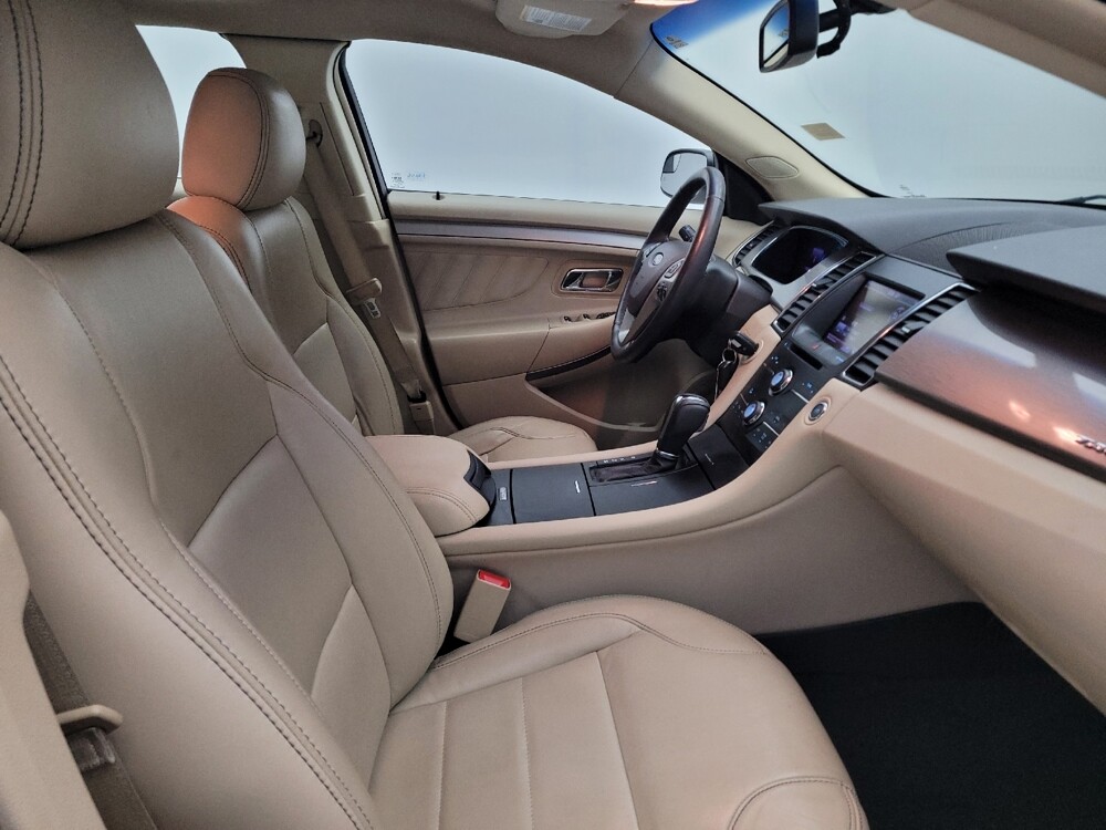 2013 Ford Taurus in Fairfield, OH 45014 - 18097153 21