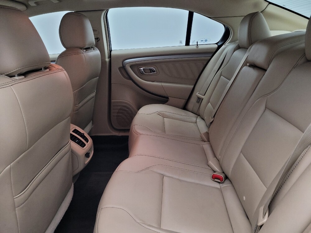 2013 Ford Taurus in Fairfield, OH 45014 - 18097153 18