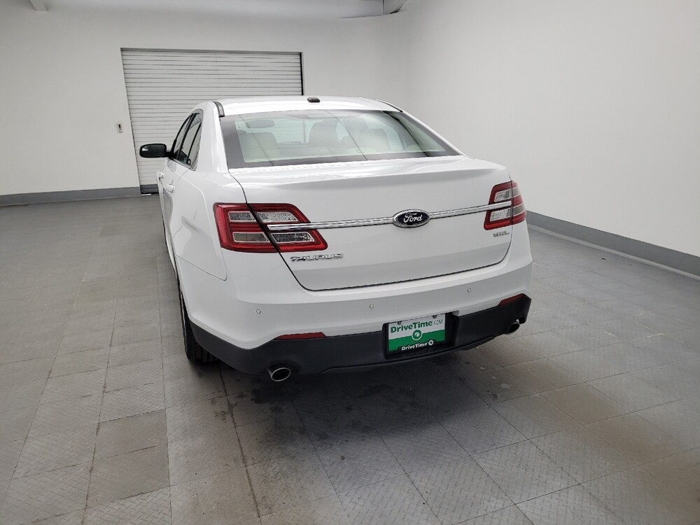 2013 Ford Taurus in Fairfield, OH 45014 - 18097153 6