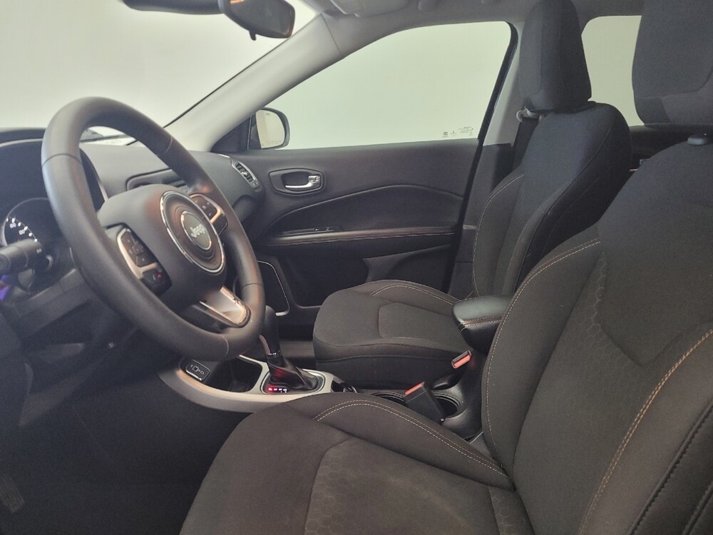 2018 Jeep Compass in Fairfield, OH 45014 - 18097154 17