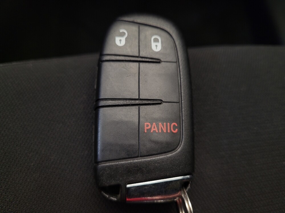 2018 Jeep Compass in Fairfield, OH 45014 - 18097154 32