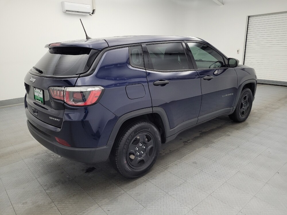 2018 Jeep Compass in Fairfield, OH 45014 - 18097154 10