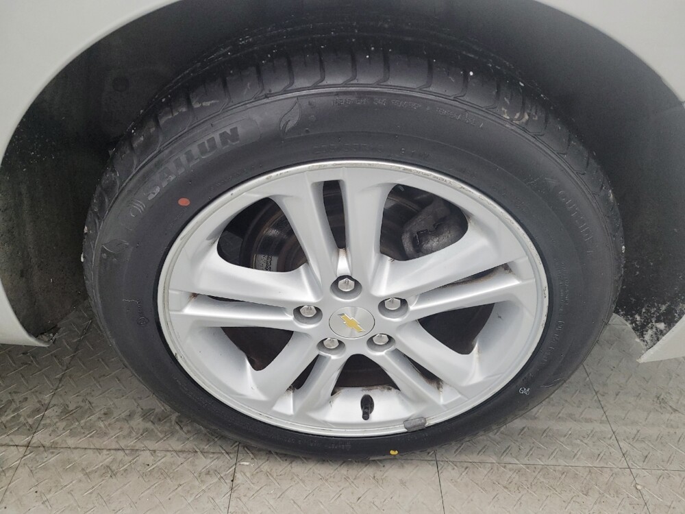 2018 Chevrolet Cruze in Fairfield, OH 45014 - 18097156 31