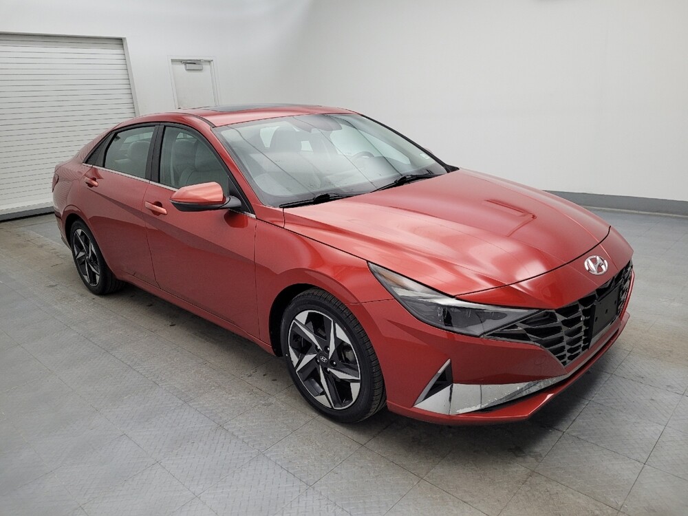 2021 Hyundai Elantra in Fairfield, OH 45014 - 18097157 11